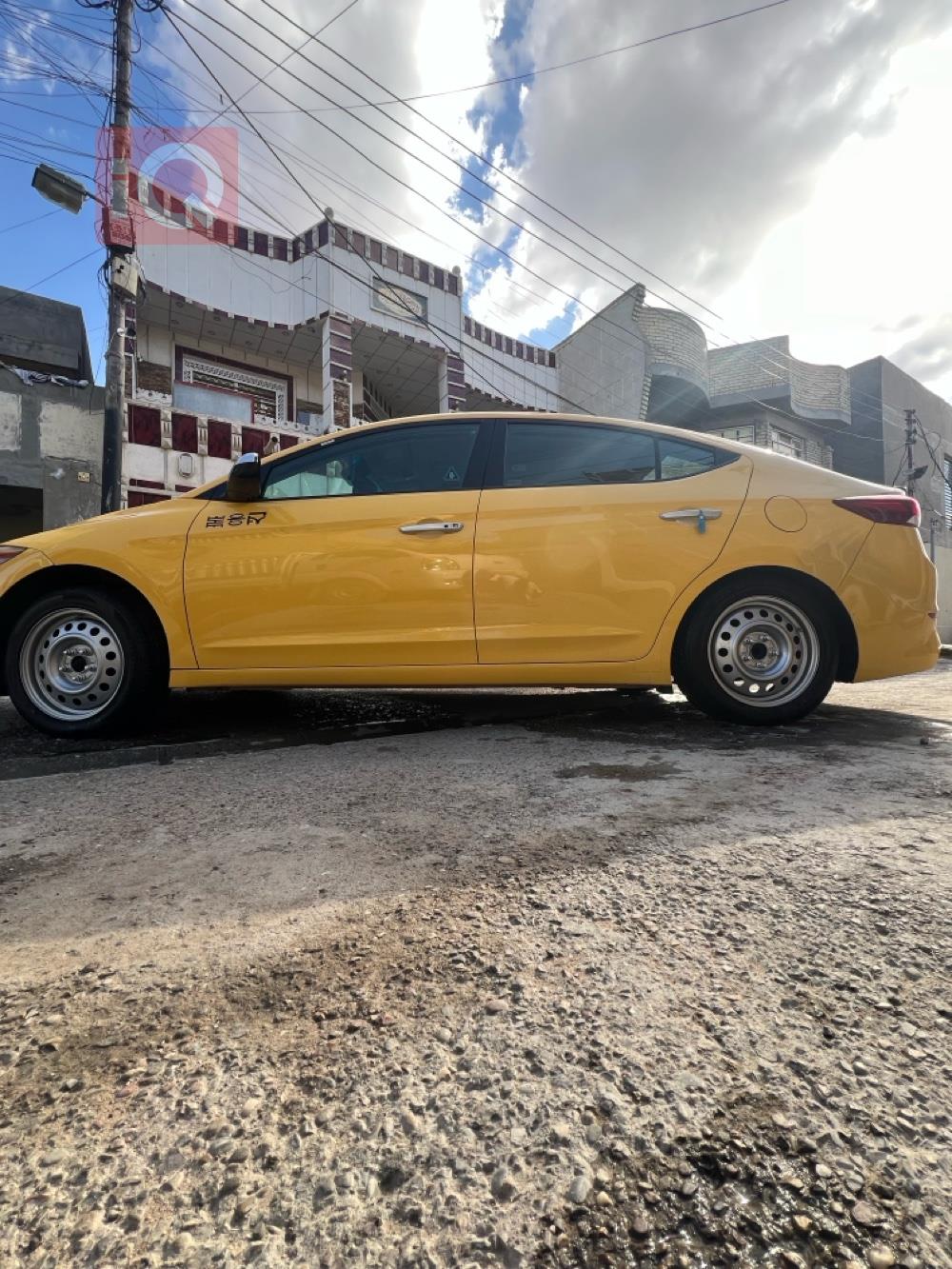 هیوندای ئەلەنترا